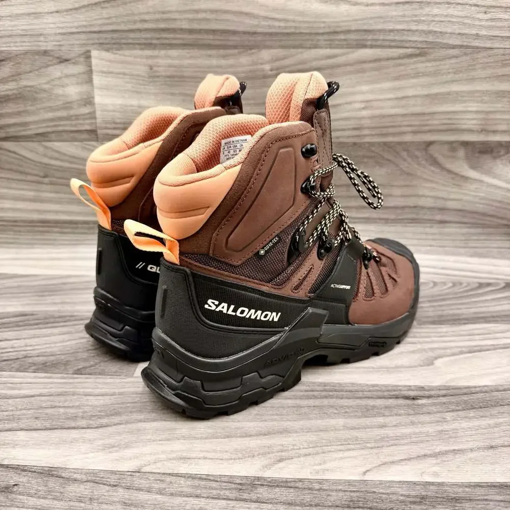 Salomon Quest 4 GTX Hiking Boots Men’s 8 / Women’s 9.5